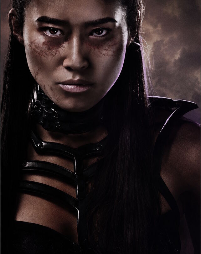 Sindel (Ana Thu Nguyen alakításában) a Mortal Kombat 2 filmben